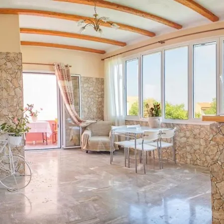 Efi Apartments Agios Gordios  Zewnętrze zdjęcie
