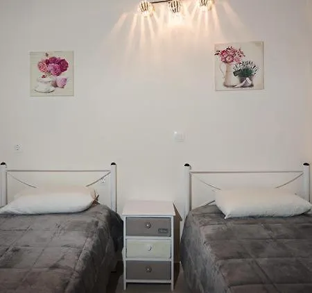 Efi Apartments Agios Gordios  Zewnętrze zdjęcie