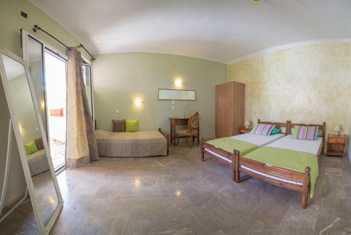 Efi Apartment