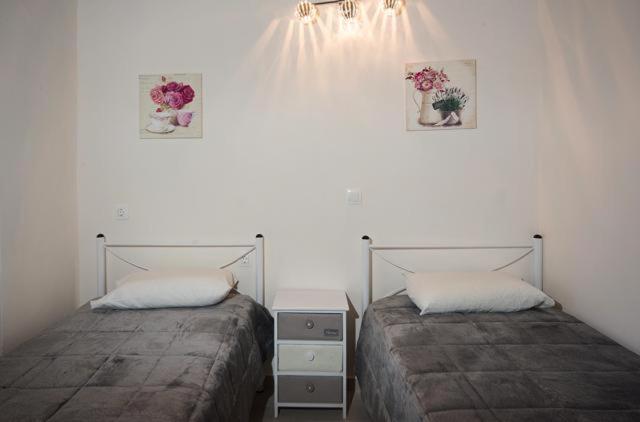 Efi Apartment *